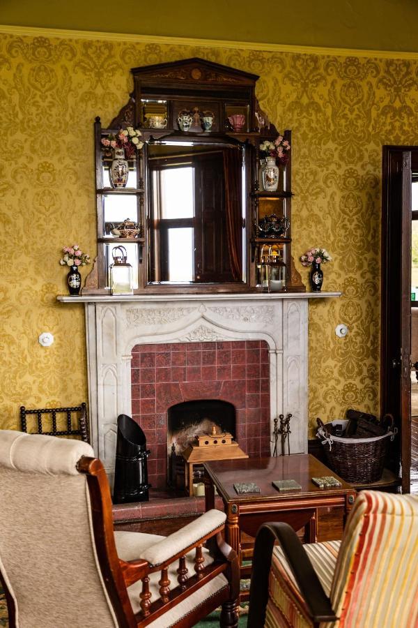 Ballinalacken Castle Country House Hotel Дулин Екстериор снимка